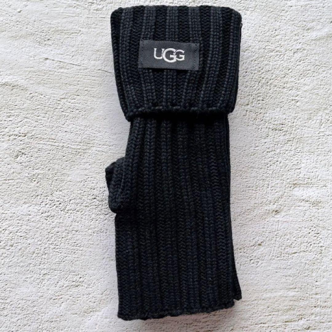【新品未使用】UGG フィンガーレス 手袋 ブラック