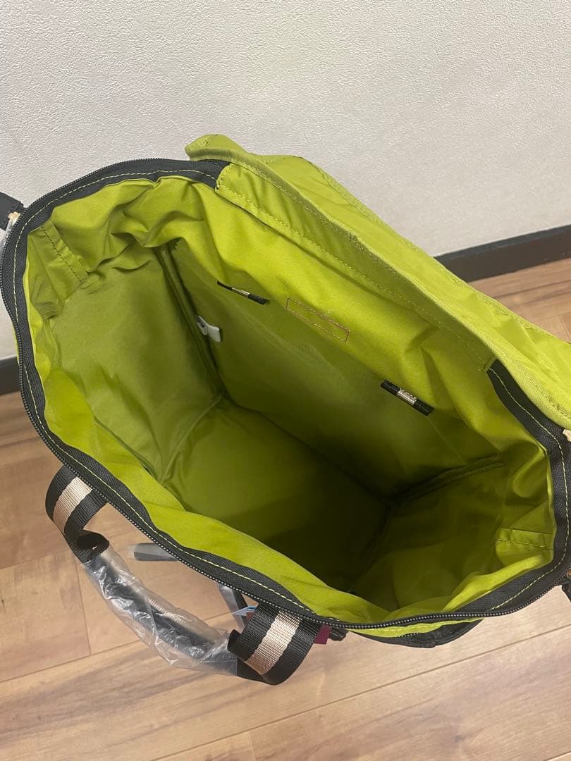 ◆未使用品◆ スワニー D-630 ポルド イス付 L21 ブラック×ブラック色