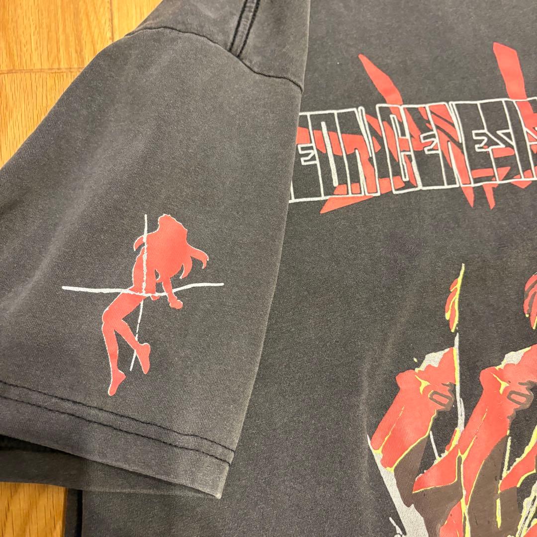 【美品】新世紀エヴァンゲリオン Tシャツ ダークグレー giant ボディ