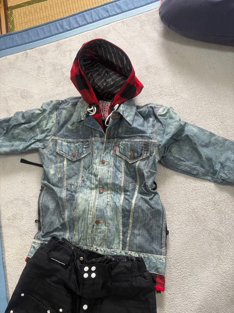 アトマイズ　ATMYS スノーボードウェア　デニム柄