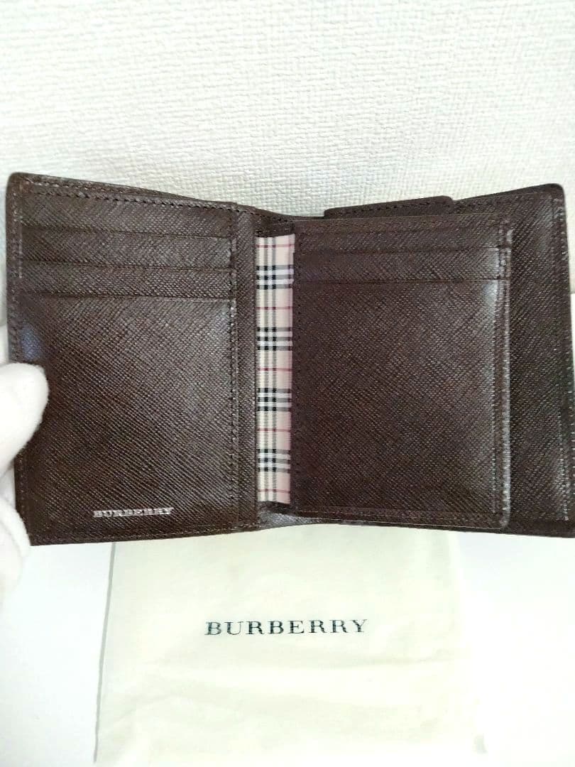 【美品】バーバリーノバチェック　折財布　大容量　ブラウン　レザー