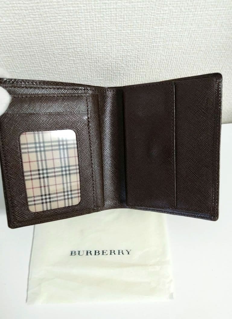 【美品】バーバリーノバチェック　折財布　大容量　ブラウン　レザー