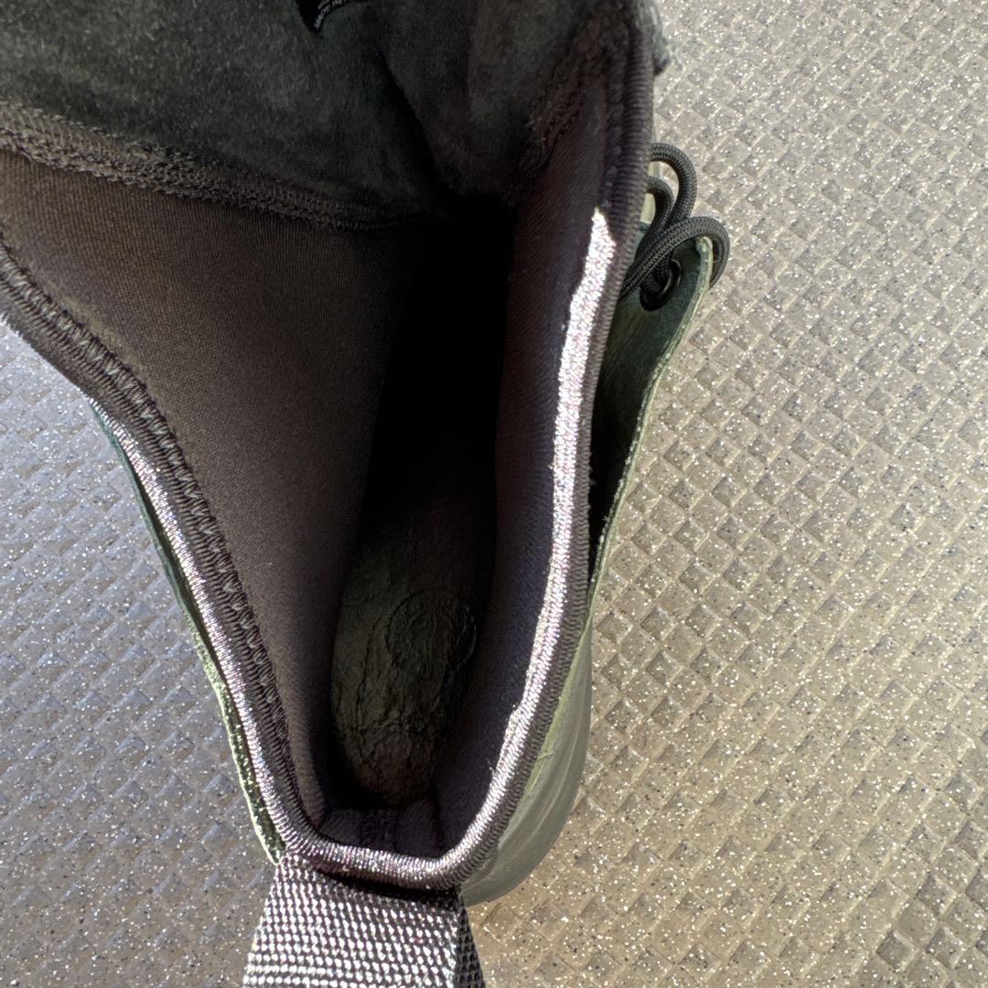 STONE ブーツ センタージッパ カーキ サイズ43