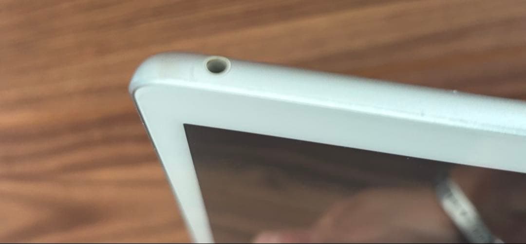 R*i様 iPad 第7世代 10.2 インチ32GB WiFi シルバー箱入り