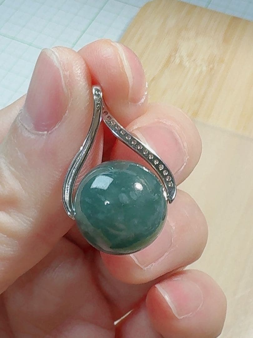 2点まとめR2M-0585/R2M-0576天然本翡翠　ネックレス　指輪