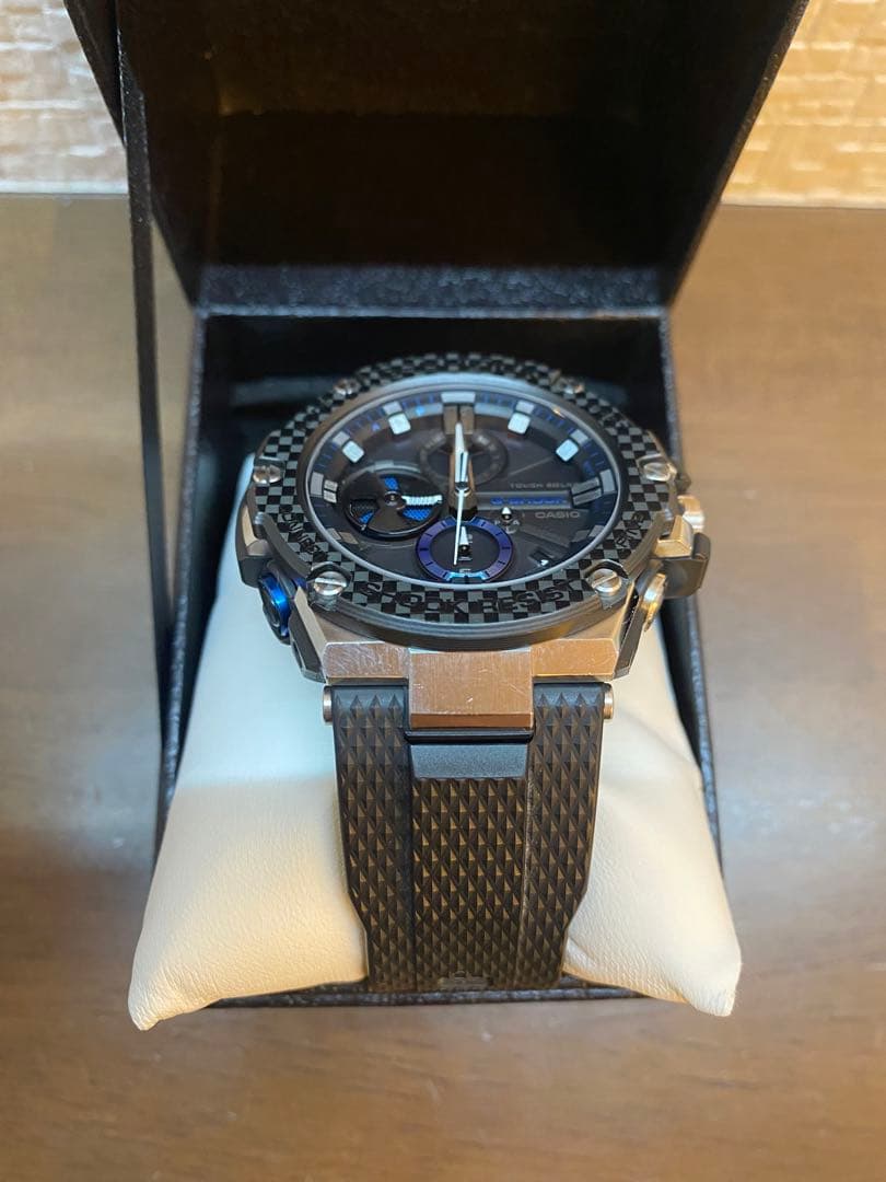 【箱付き極美品/レア】G-SHOCK GST-B100X-1AJF 海外セレブ