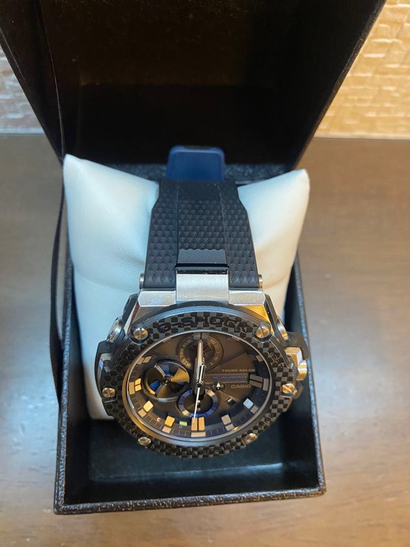 【箱付き極美品/レア】G-SHOCK GST-B100X-1AJF 海外セレブ