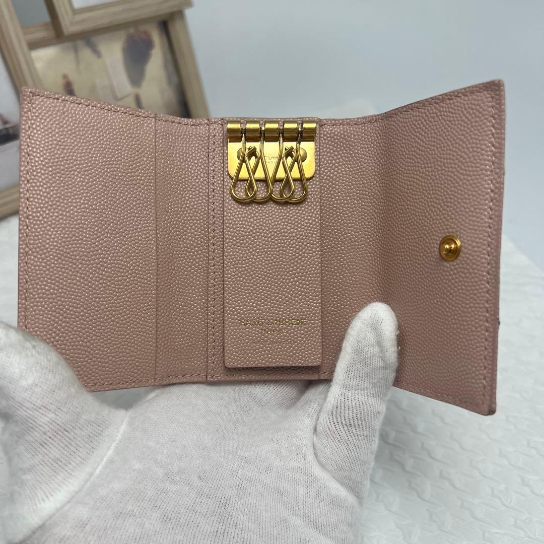 ✨極美品✨YSLサンローラン　4連キーケース　キャビアスキン　Vステッチ　ピンク