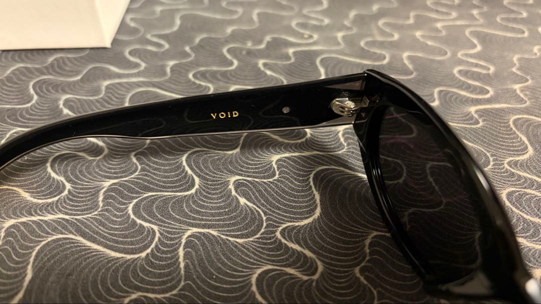 Gentlemonster ジェントルモンスター void01