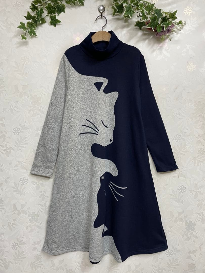 ヒロミ182猫print裏起毛ニットソーTU(NV)（MK)(BK)