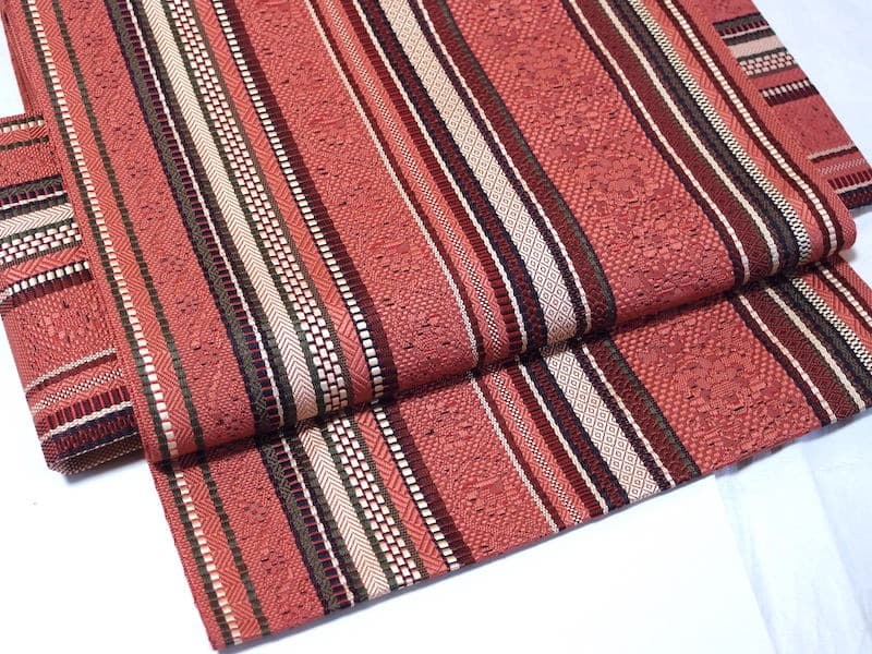 織りの八寸名古屋帯（縦縞に花文）正絹美品