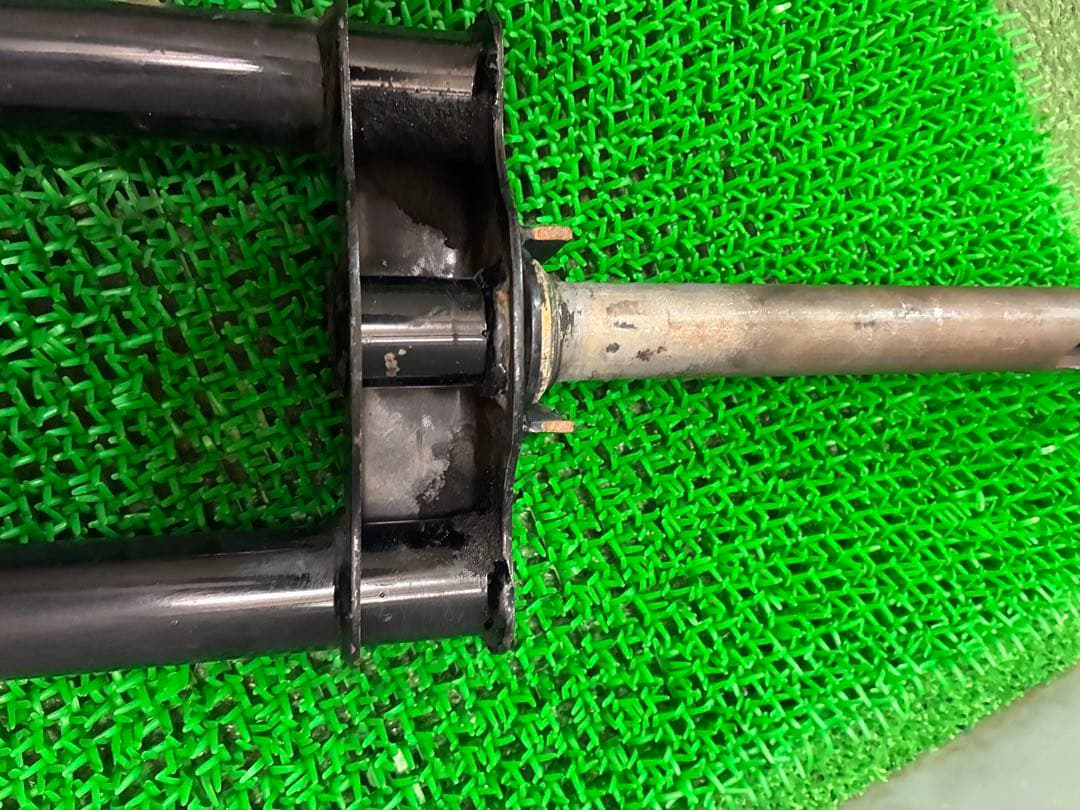 アプリオ　SA11J フロントフォーク　ステム　ヤマハアプリオ　サスペンション