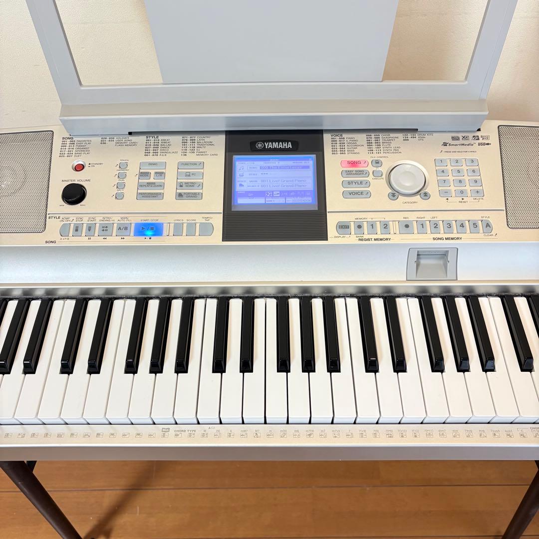 【美品・スタンド付属】YAMAHA Portable Grand DGX-305