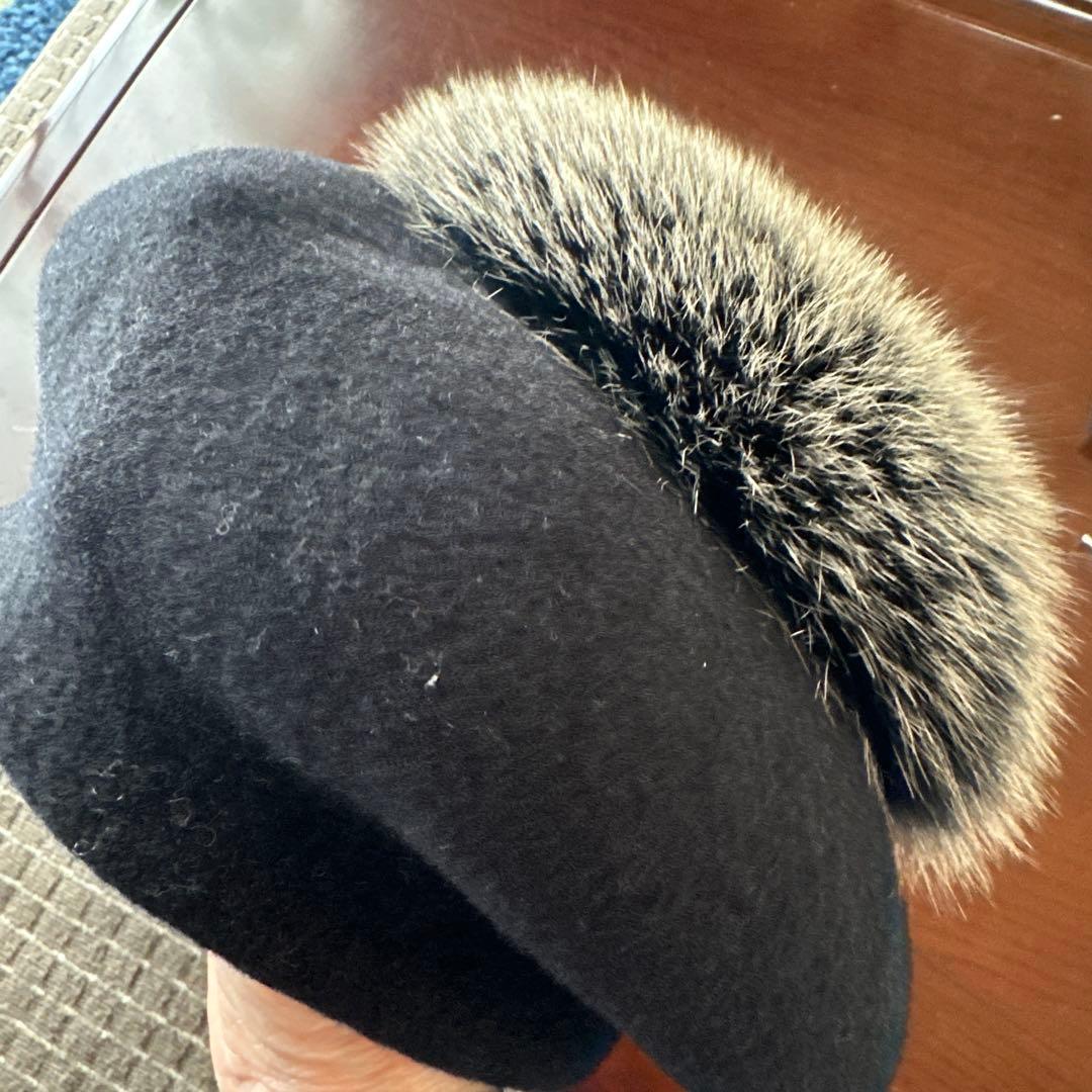 tokukaiＫＡＢＵＫＵカシラフォックスファーポンポンベレー帽ブラック