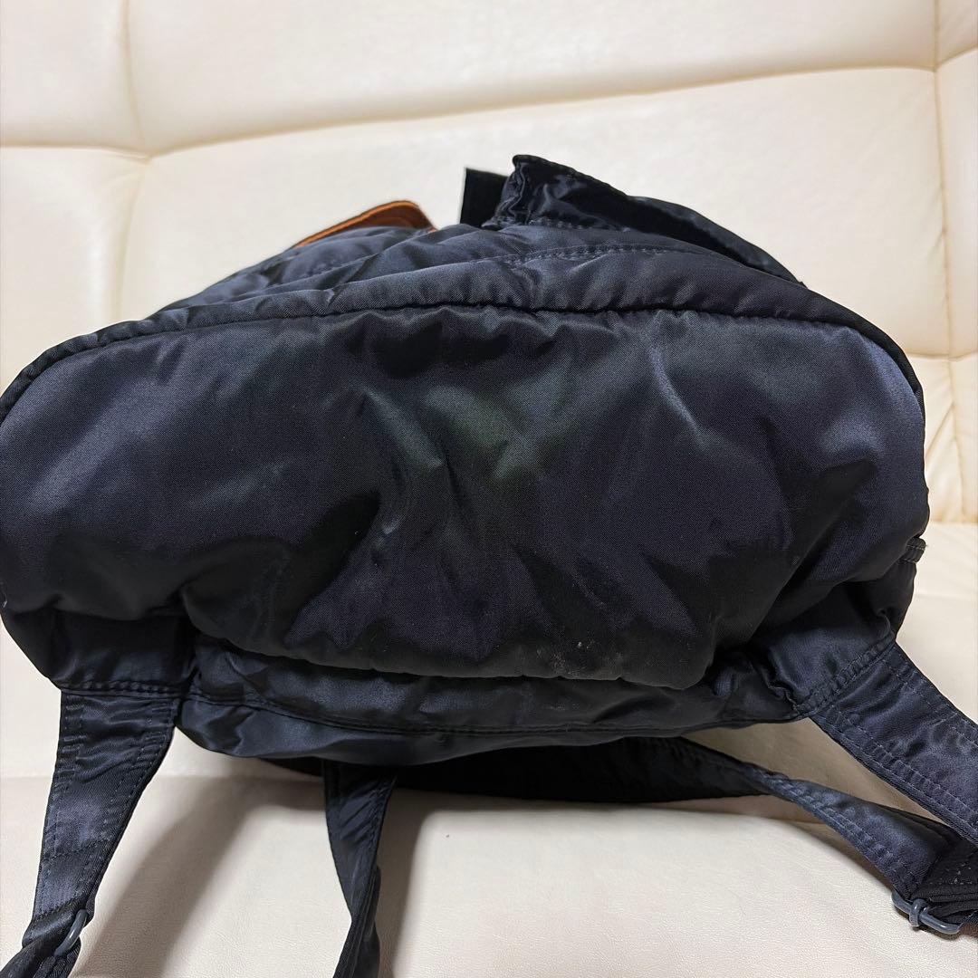 PORTERナイロン製 黒バックパック フラップ付き