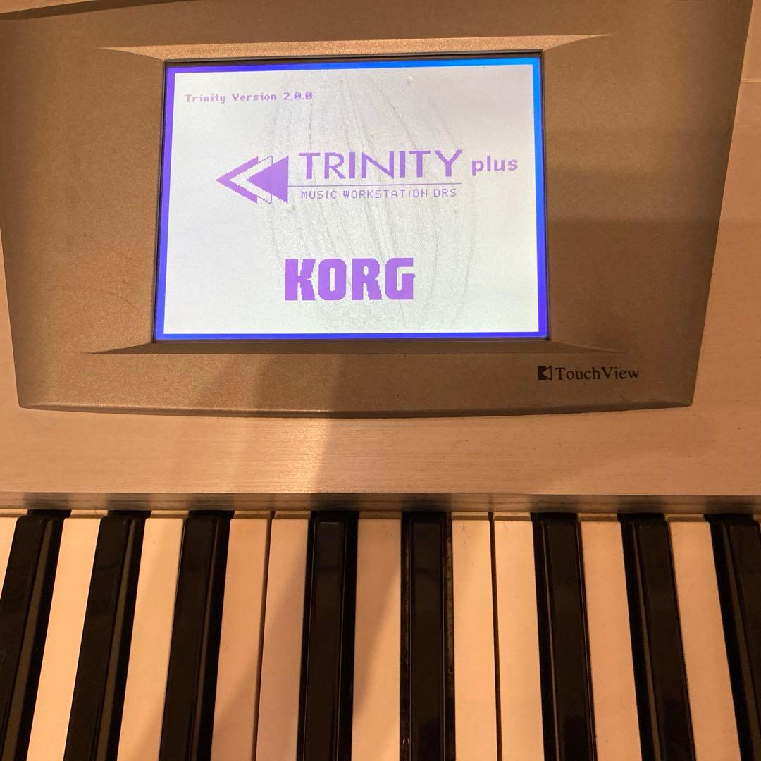 【ジャンク品】KORG TRINITY PLUS スタンド付シンセサイザー