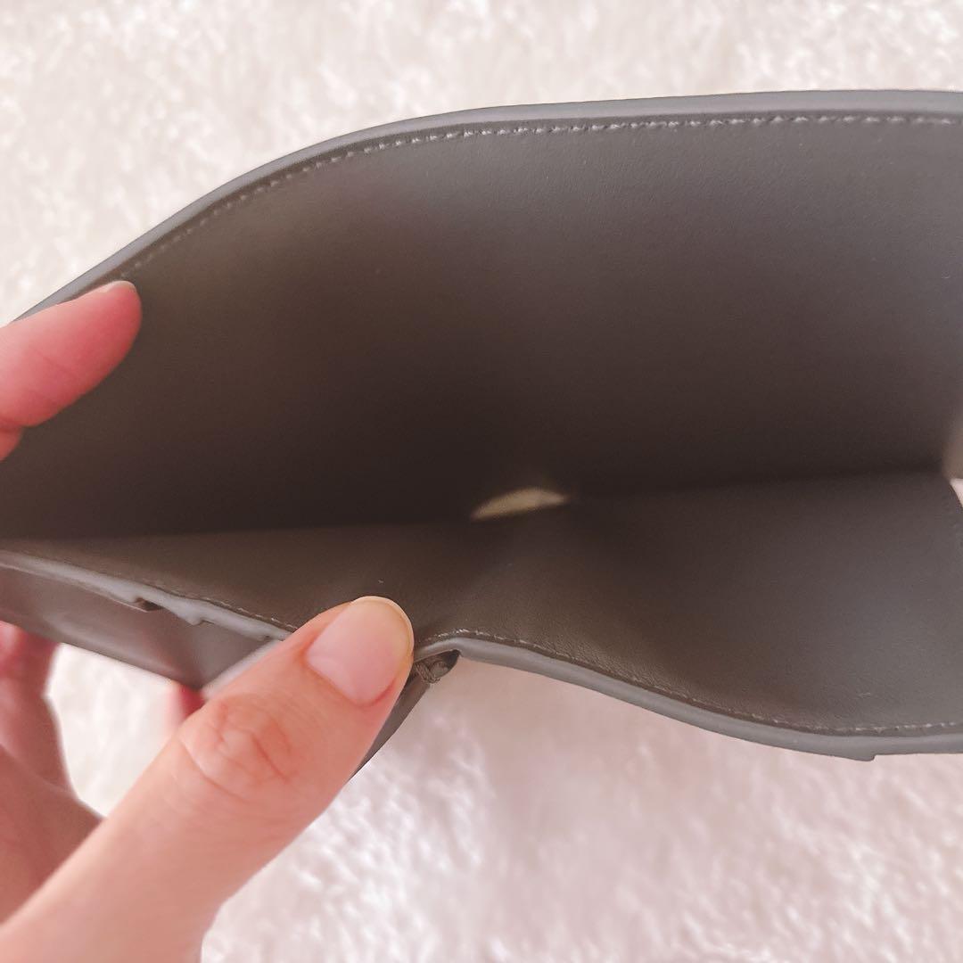 CELINE グレー/ピンク 二つ折り財布