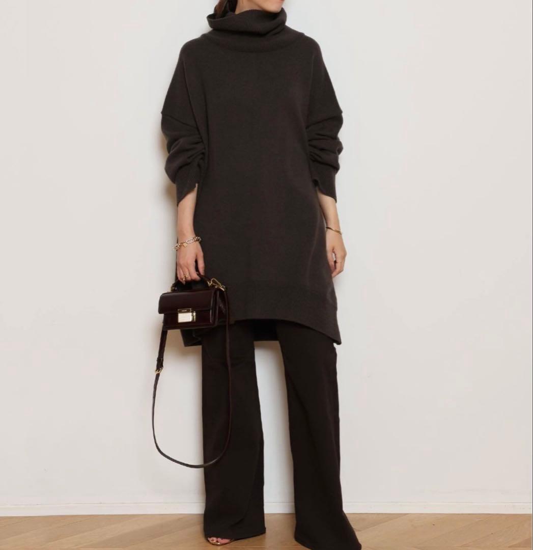 Light タートルネックニットワンピース