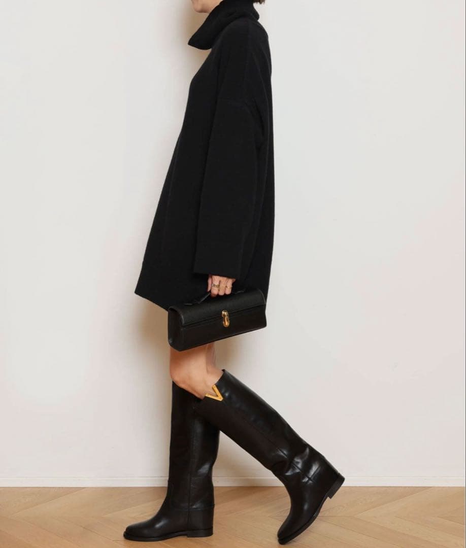 Light タートルネックニットワンピース