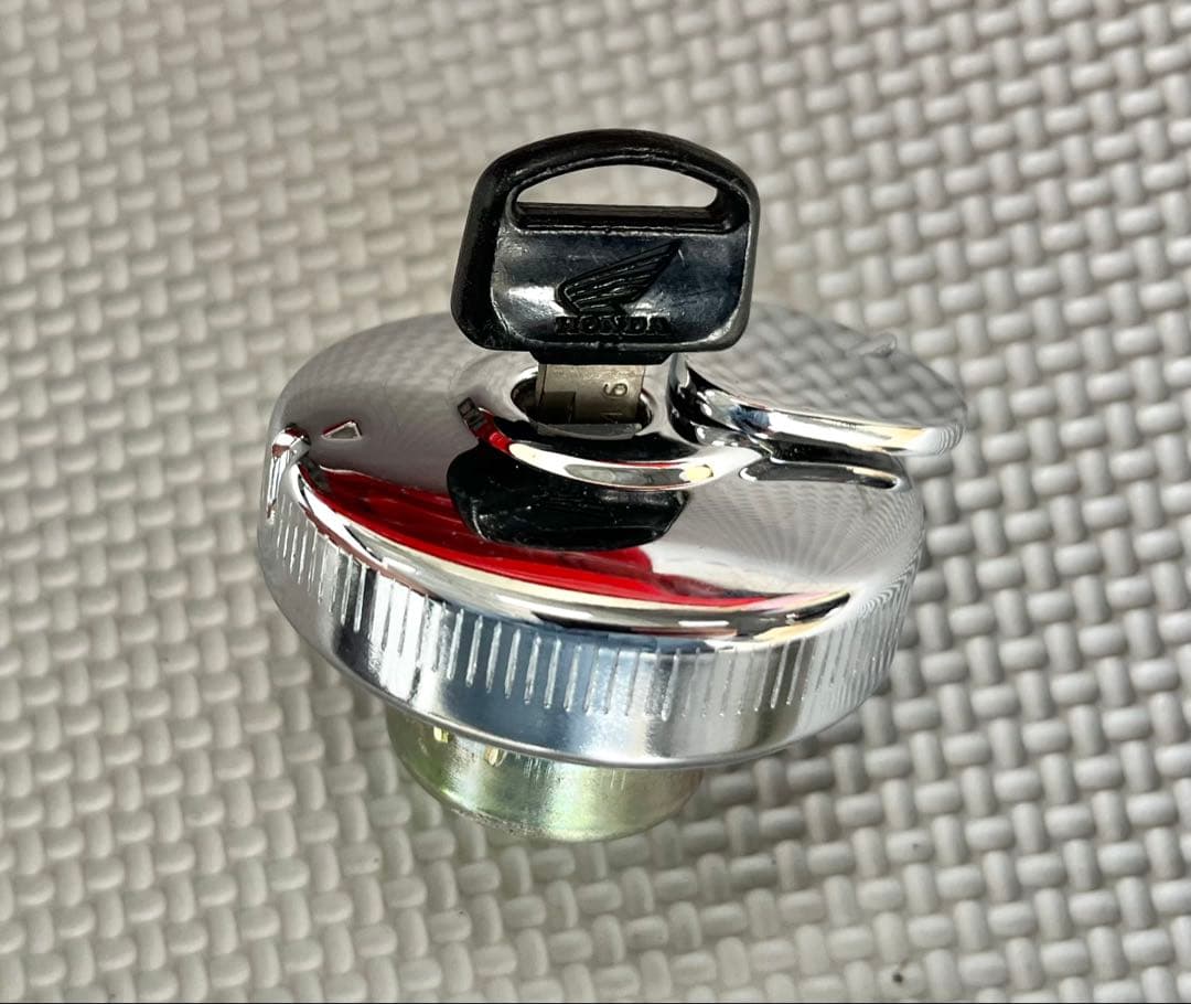 【レア物】モンキー　純正タンク　鍵付き