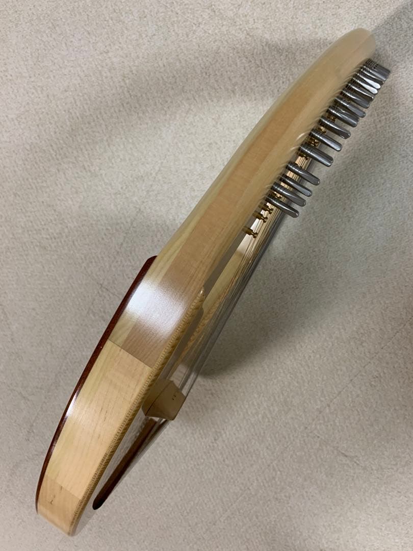 三創楽器 SANSO ライアーⅡ　(スプルース)　３７弦　塗装『つやあり』タイプ