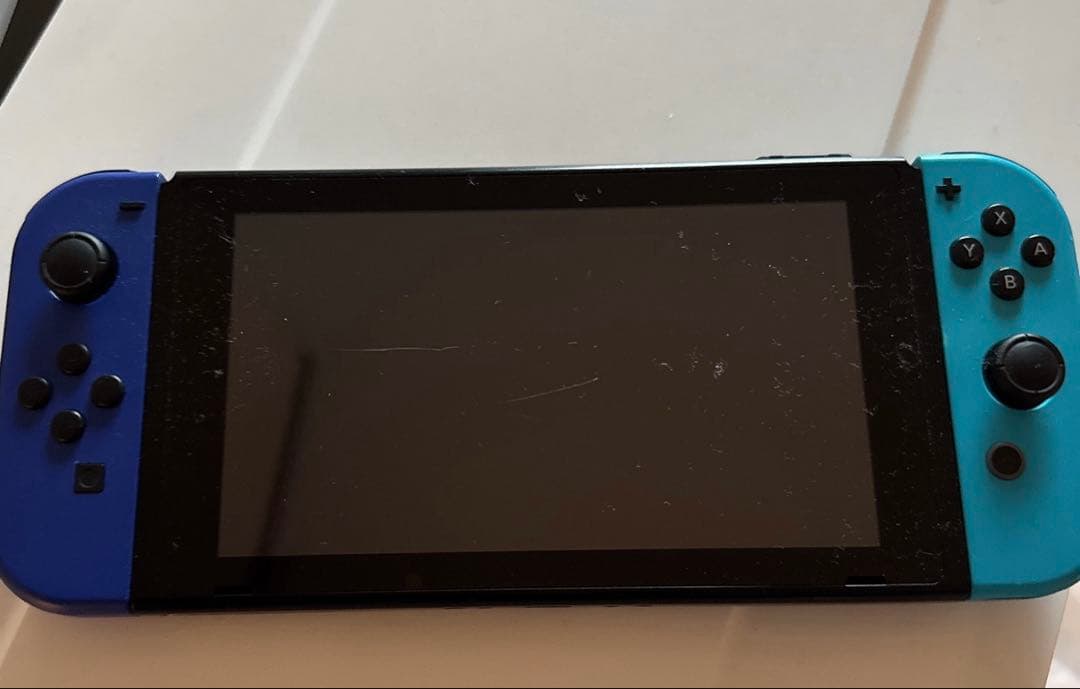 ま*り様 Nintendo Switch 青と黒 本体