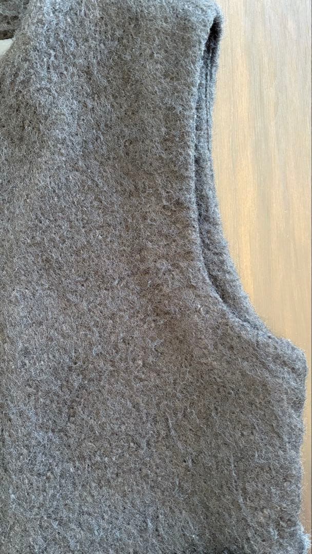 gypsohila ウールモヘアテディベスト　黒