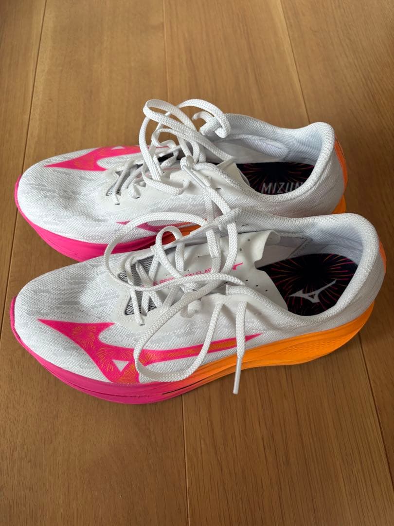 【即購入可】 ミズノ　ウェーブリベリオンフラッシュ3 26.0cm