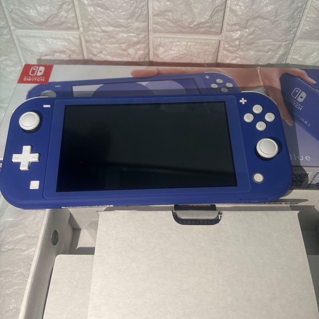ほぼ未使用ニンテンドースイッチライト4