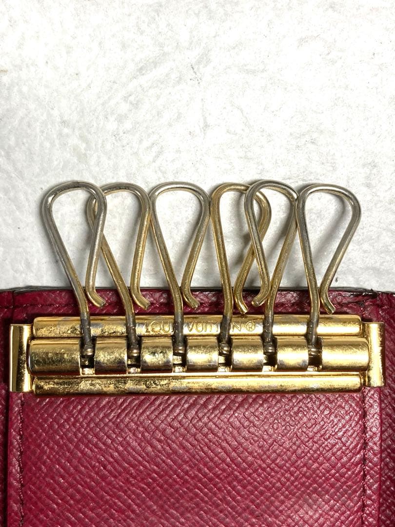 ルイヴィトン　モノグラム　ミュルティクレ6 6連キーケース　箱付き