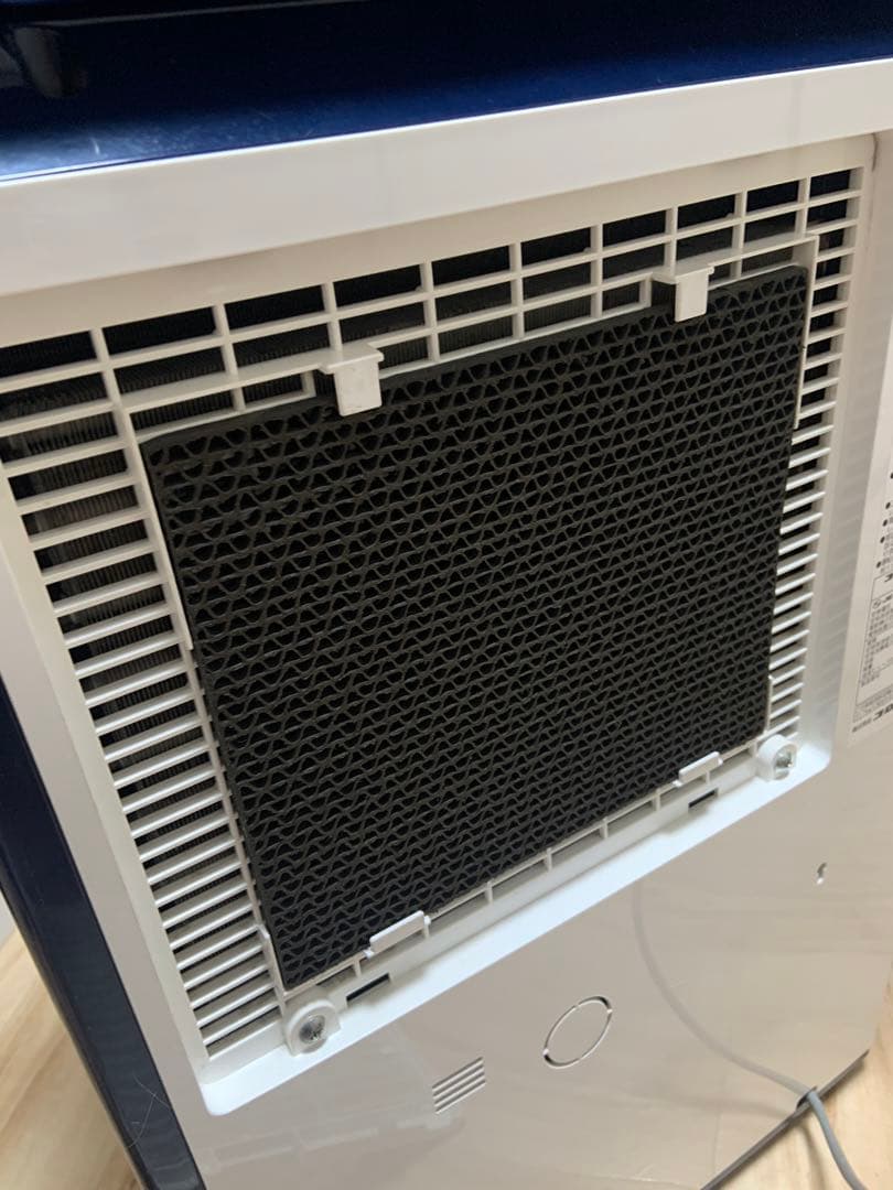 （美品）CORONA　コロナ　衣類乾燥除湿機　CD-H1819　2020年製