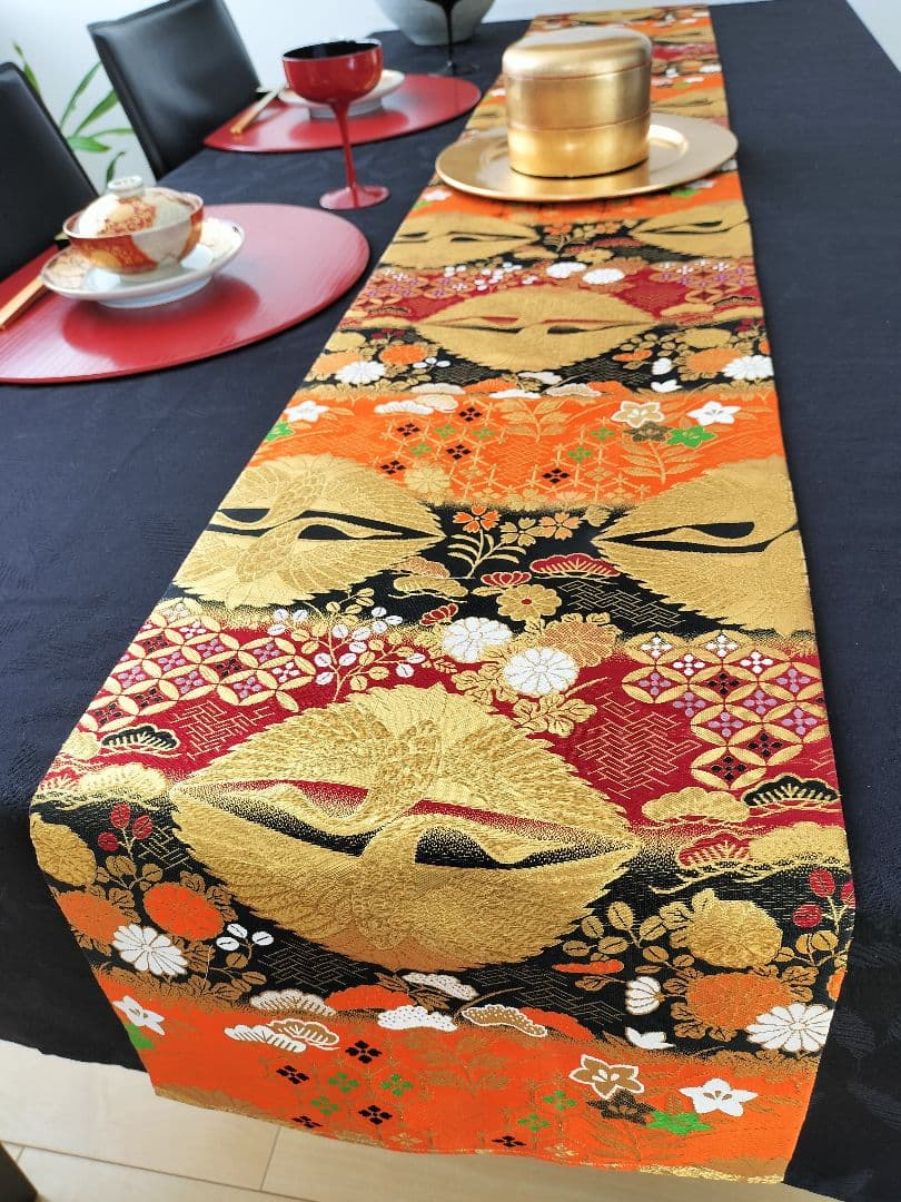 ルブの森★　A474★高級全通‼️お祝い‼️テーブルランナー2m23cm
