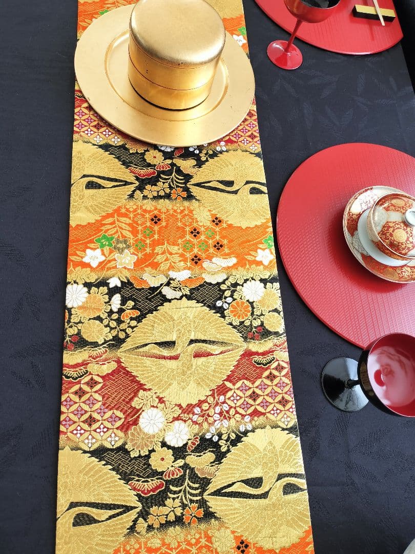 ルブの森★　A474★高級全通‼️お祝い‼️テーブルランナー2m23cm