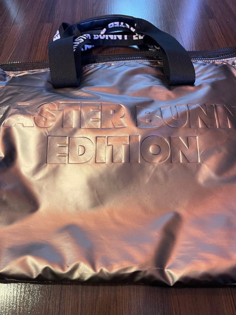 MASTER BUNNY EDITION シルバー バッグ