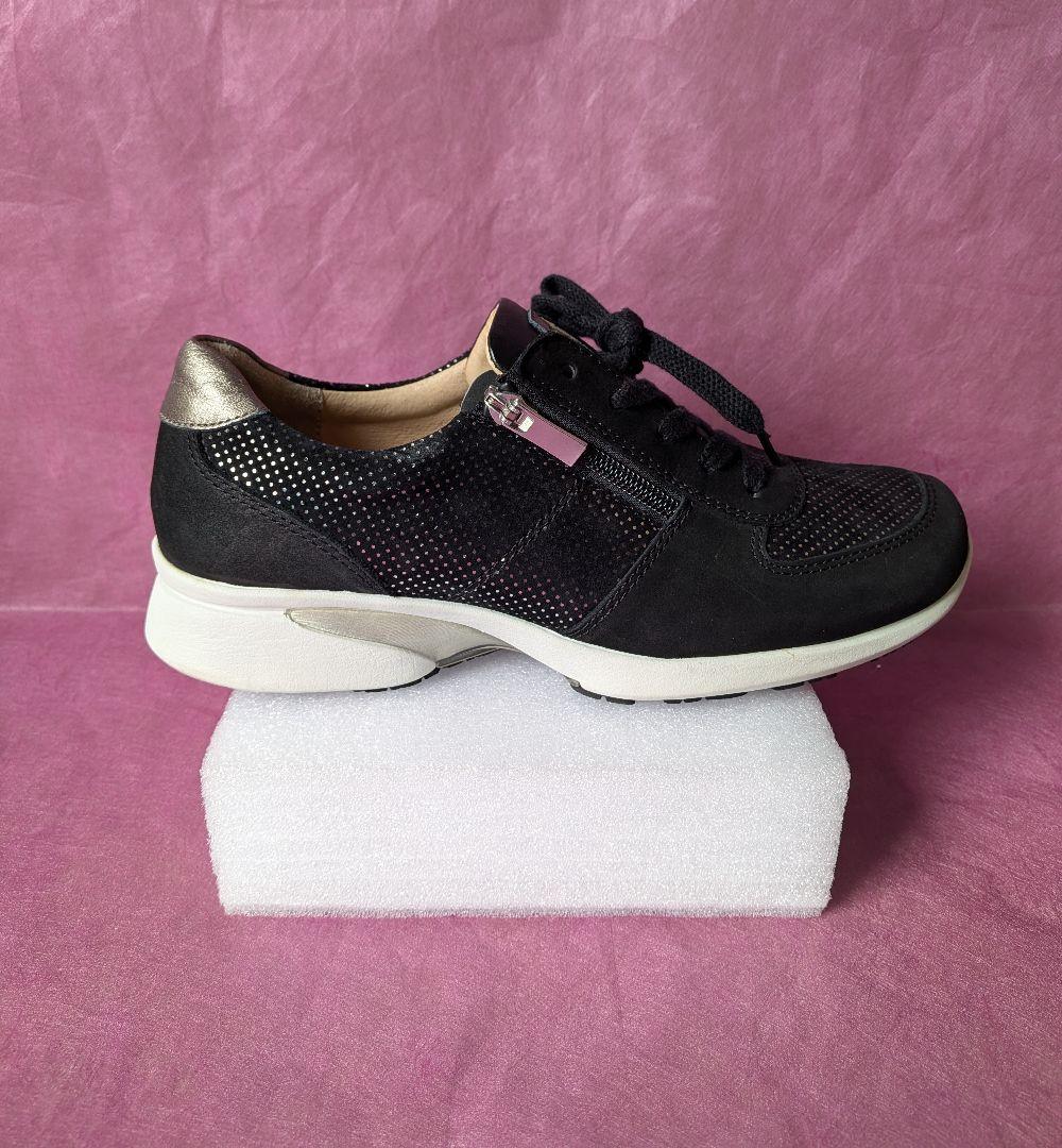 ♦専用♦ASICS ペダラ WP255S 24.0cm スニーカー【試足のみ】