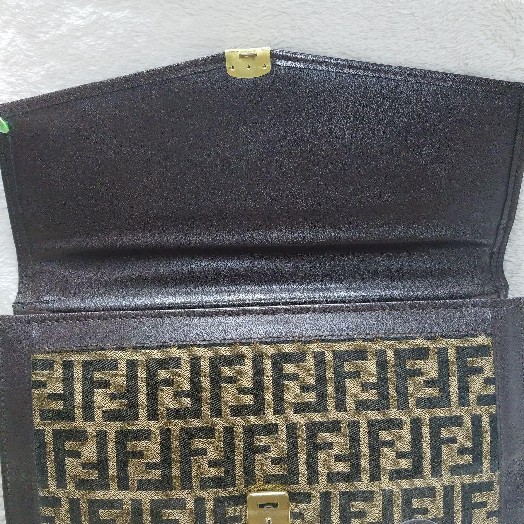 ビンテージ Fendi FFロゴクラッチバッグ レトロ