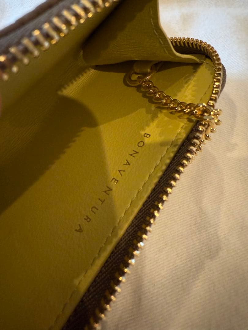 スマートキーケース ボッタラートレザー　ボナベンチュラ