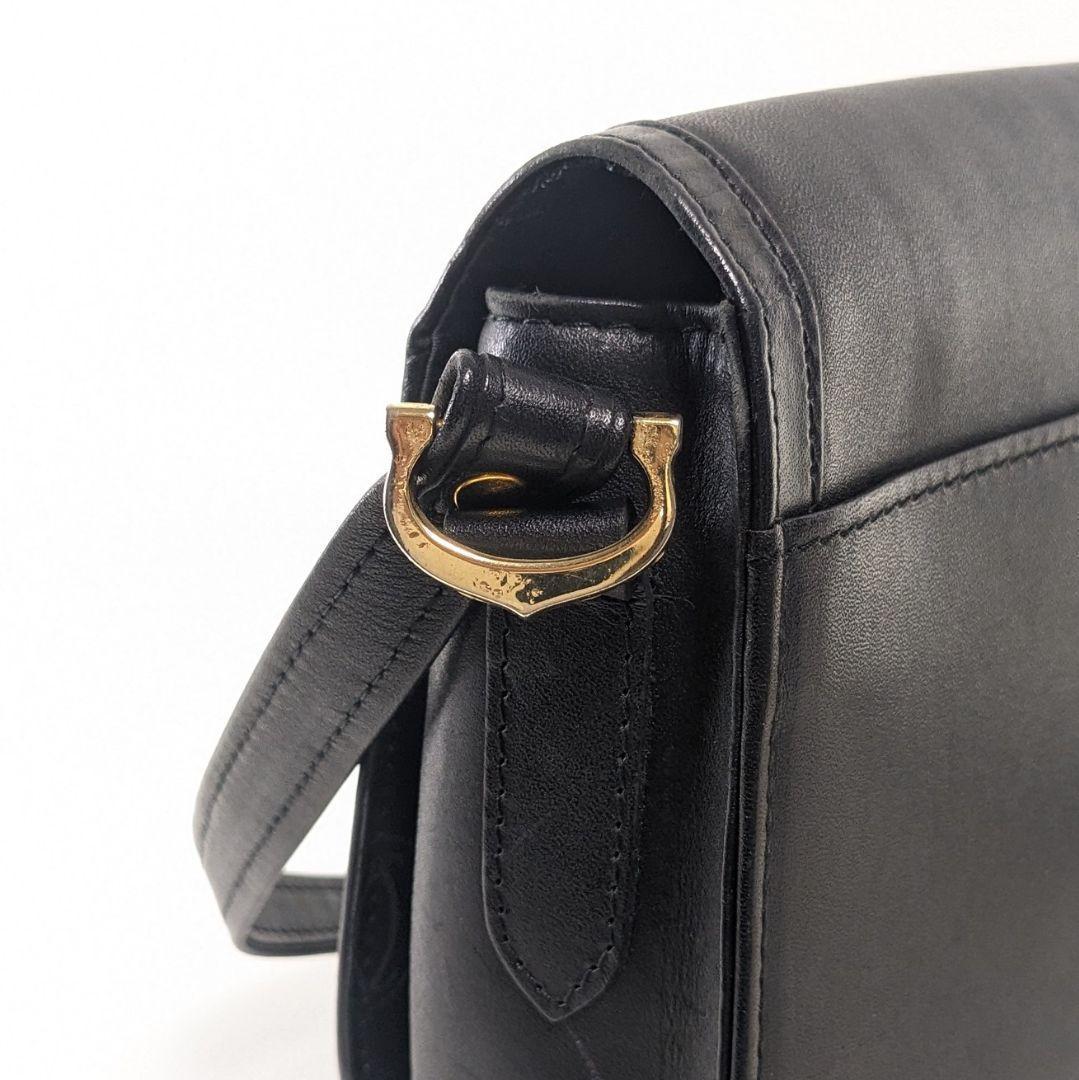 美品　カルティエ　マストライン　ショルダーバッグ　ゴールド金具　Cartier