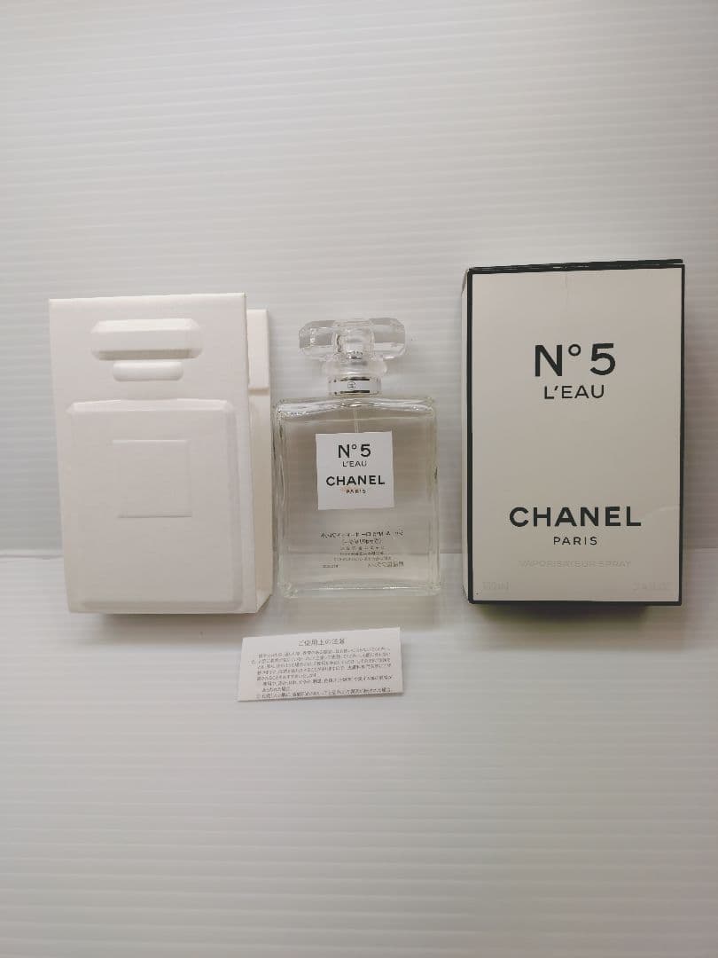 CHANEL　シャネル　 N°5 L'EAU オードトワレ