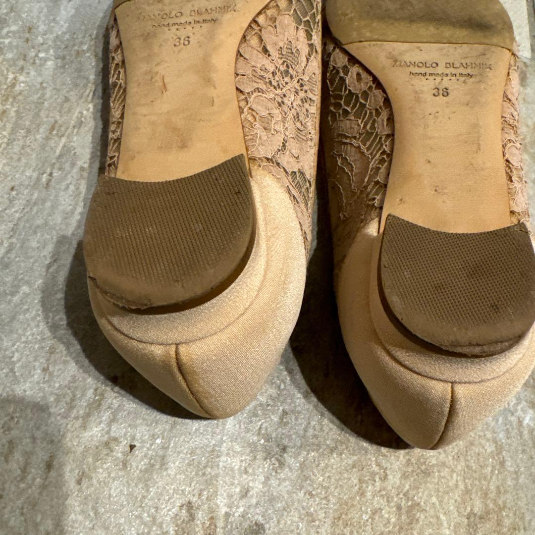 マノロブラニク ハンギシ フラット レース