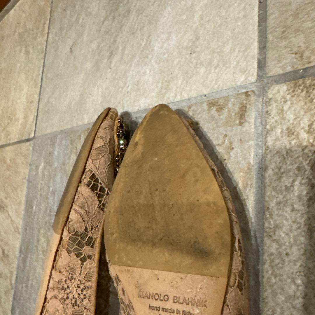 マノロブラニク ハンギシ フラット レース