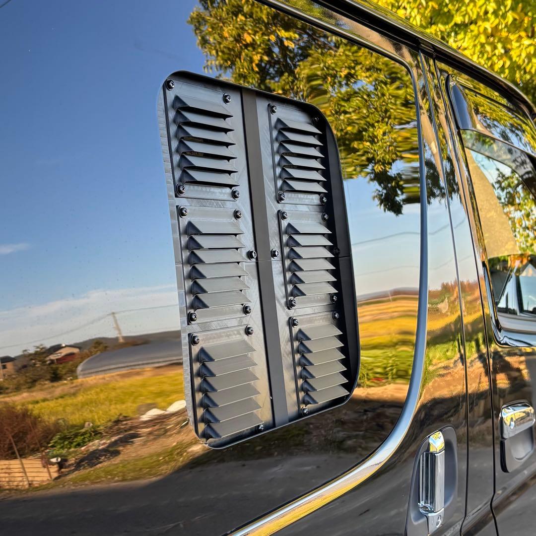 ハイエース 換気扇 ４型 〜 USBファン 3連 ルーバー ABS製 運転席側