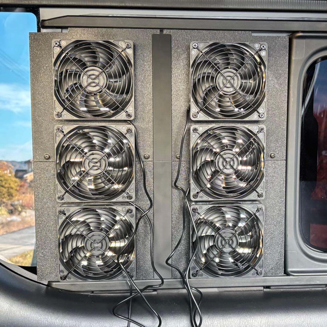 ハイエース 換気扇 ４型 〜 USBファン 3連 ルーバー ABS製 運転席側