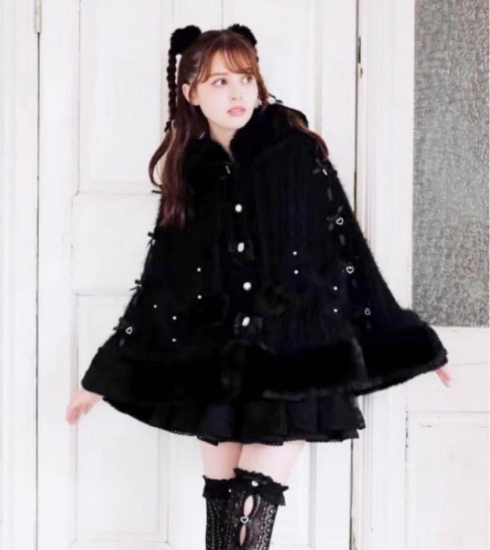 LIZLISA　リズリサ　ポンポンリボンニットファーポンチョ　ブラック　ビジュー