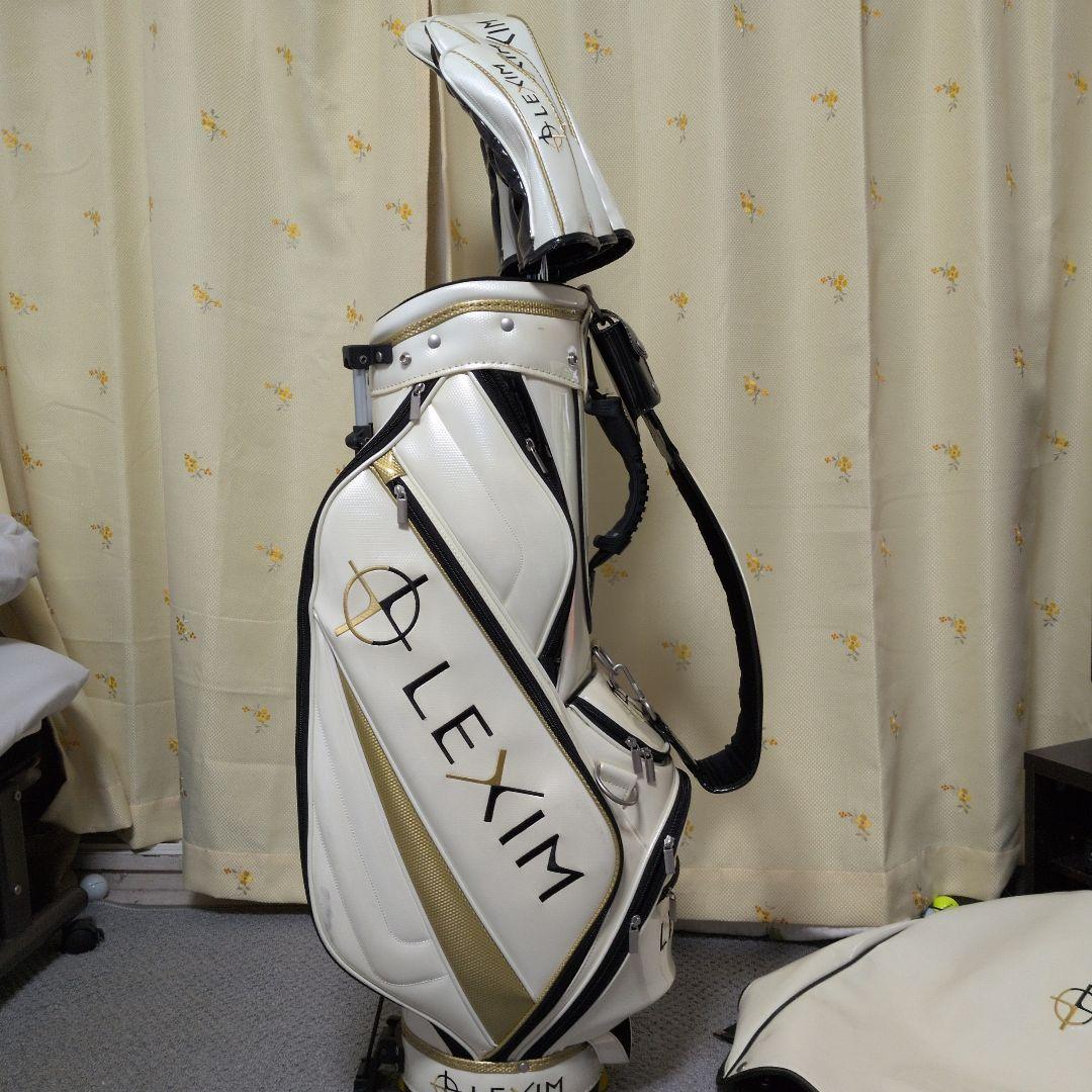 ライザップゴルフキャディバッグ