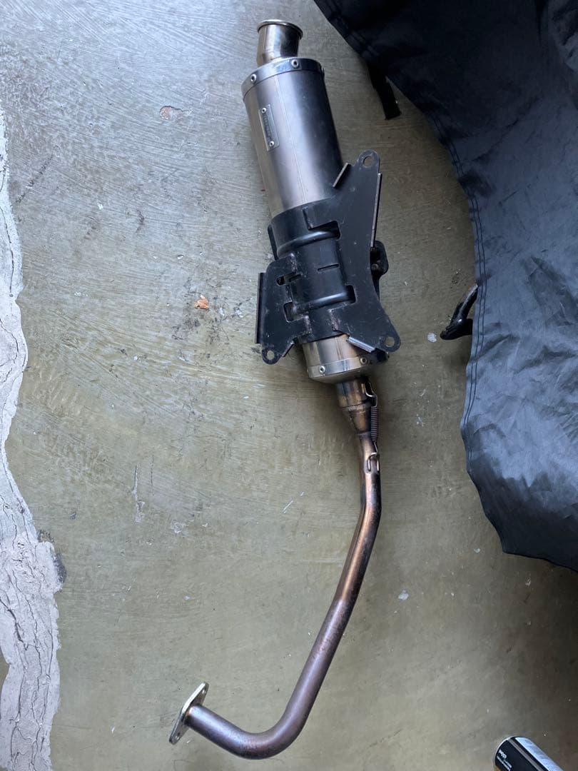 PCX MORIWAKI マフラー