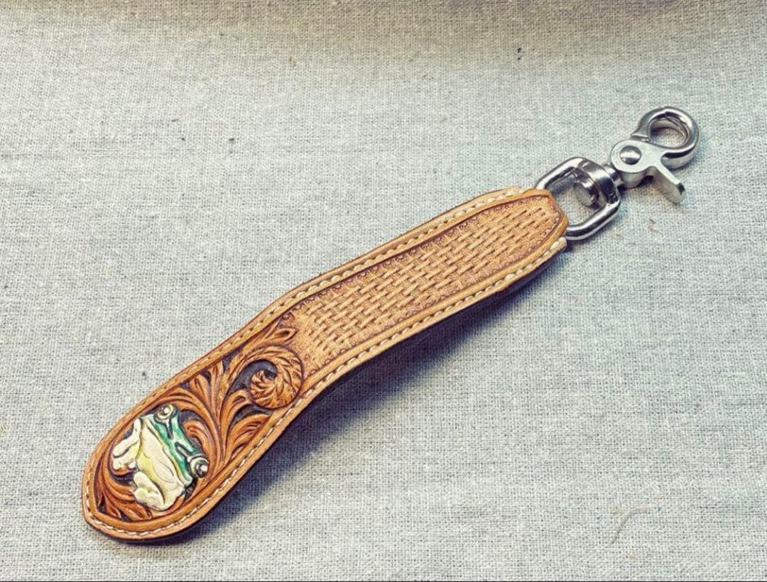 みう様オーダー　レザーカービング 2点