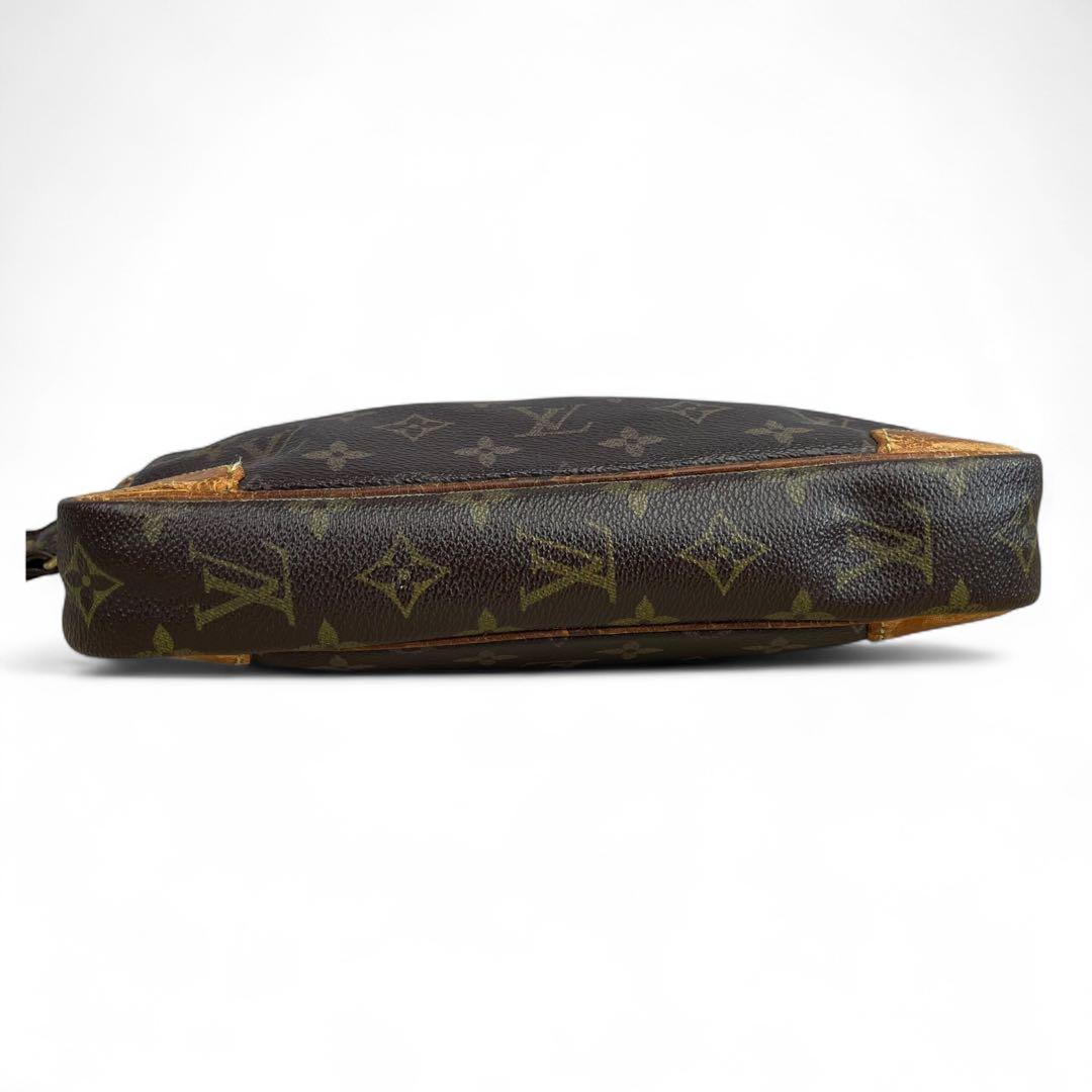 ルイヴィトン　モノグラム　マルリードラゴンヌ　クラッチバッグ　セカンドバッグ