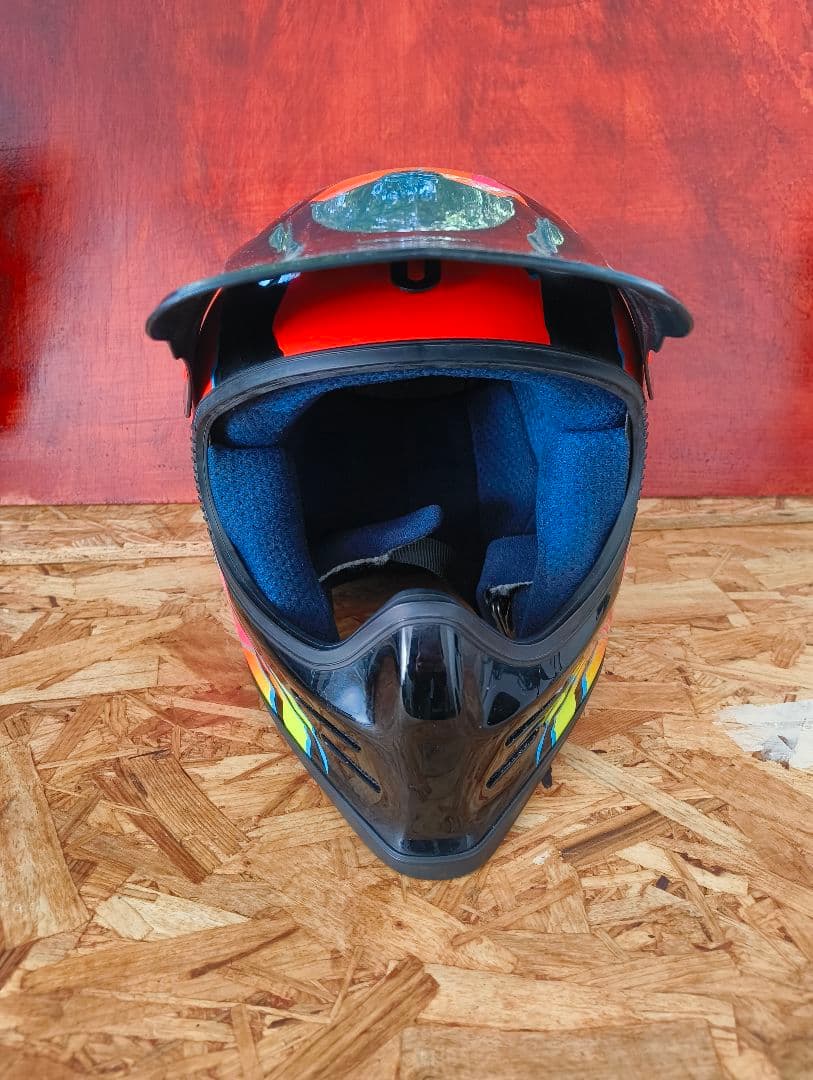 フルフェイスヘルメット カラフルデザイン　troylee