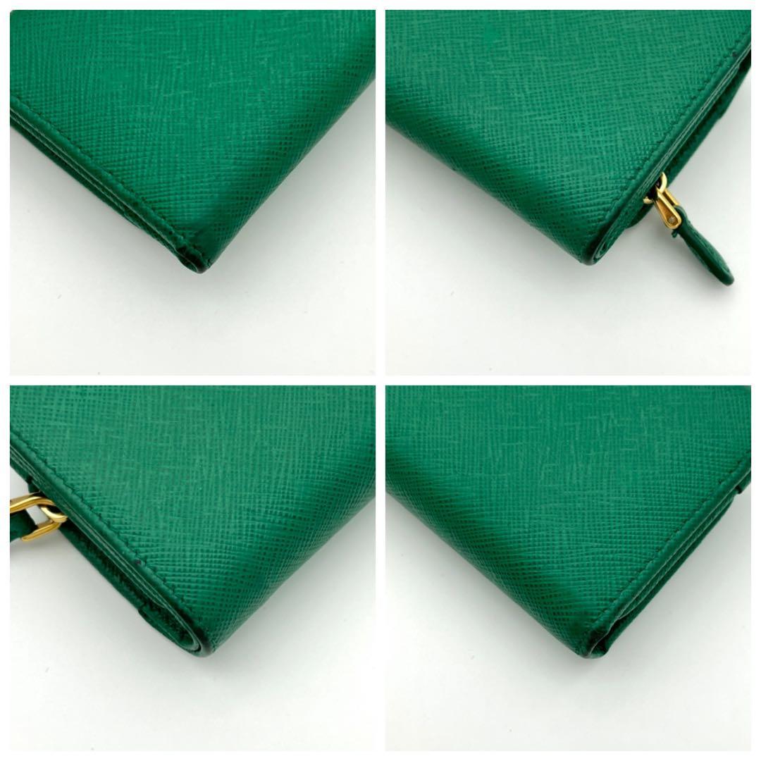 【人気カラー】プラダ サフィアーノ トライアングルロゴ 三つ折り財布 グリーン